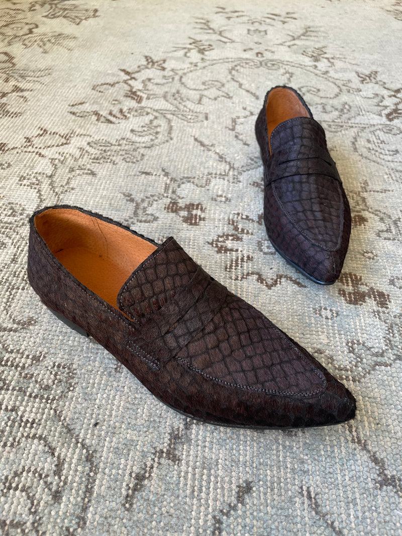 Mocasín Lucía cuero pelo café moro