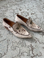 Mocasín Delfina cuero pelo beige con marrón