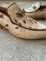 Mocasín Delfina cuero pelo beige con marrón