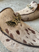 Mocasín Delfina cuero pelo beige con marrón